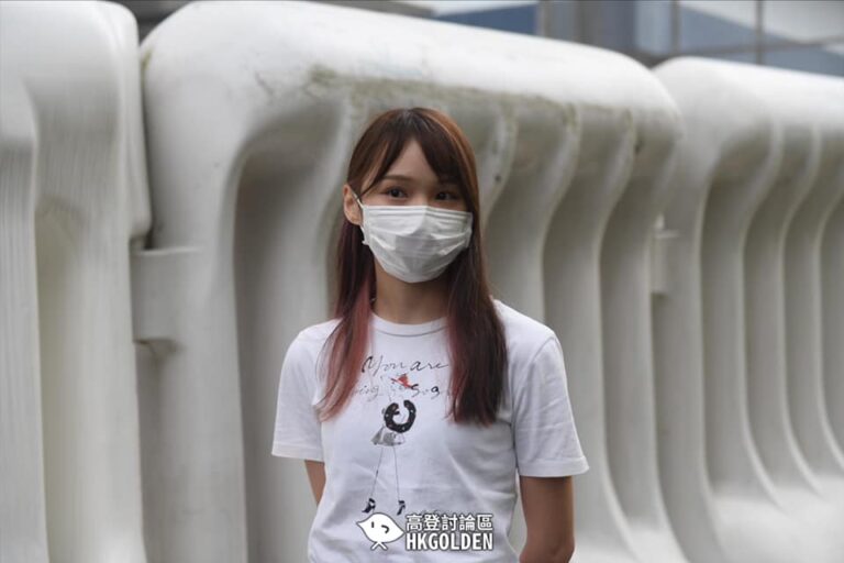 【周庭被突擊落口供】