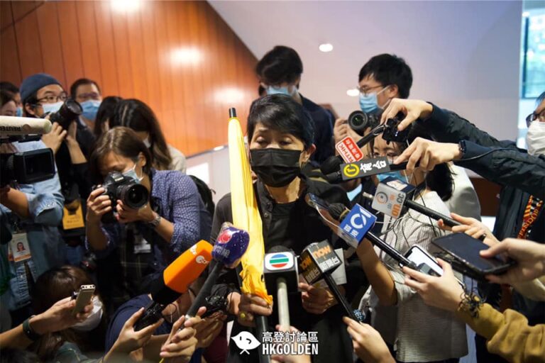 【民主派議員總辭遞交辭職信】