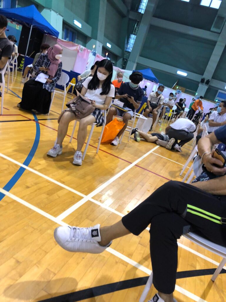 【一名市民到大埔接種復必泰疫苗後不適送院】